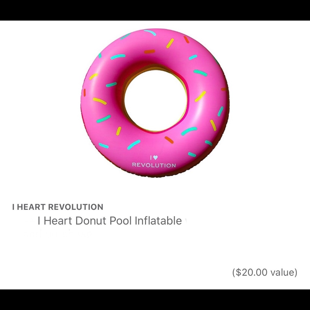 “Donut” pool float